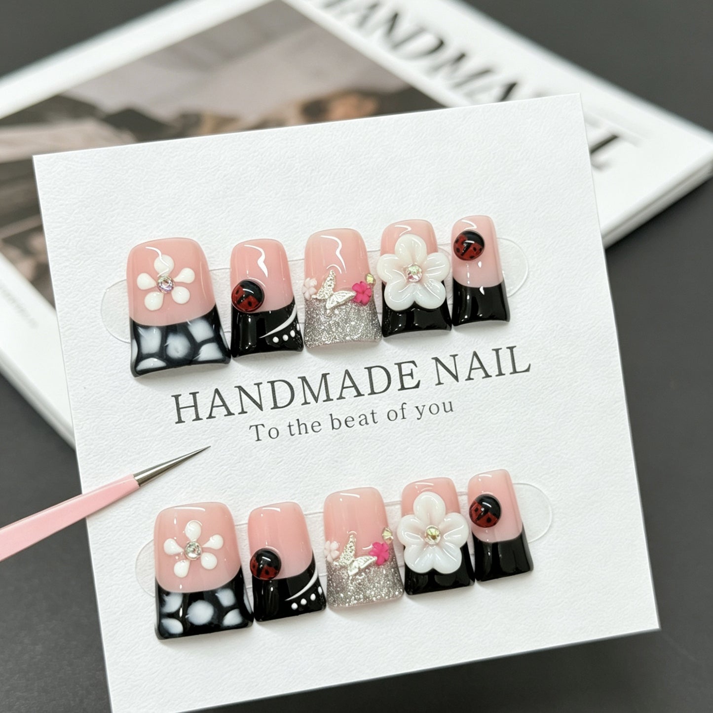 Duckbill Lepidoptera handcrafted nail polish short black European best-selling French-style faux nails with engraved designs and light therapy effect