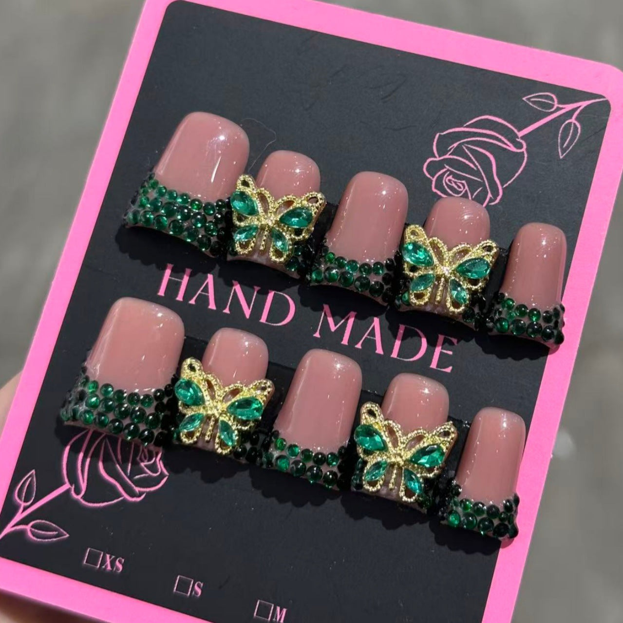 Sweet and Cool Style Duckbill-shaped Mother-of-Pearl Handmade Pure Crafted Wearing Nails in Emerald Color