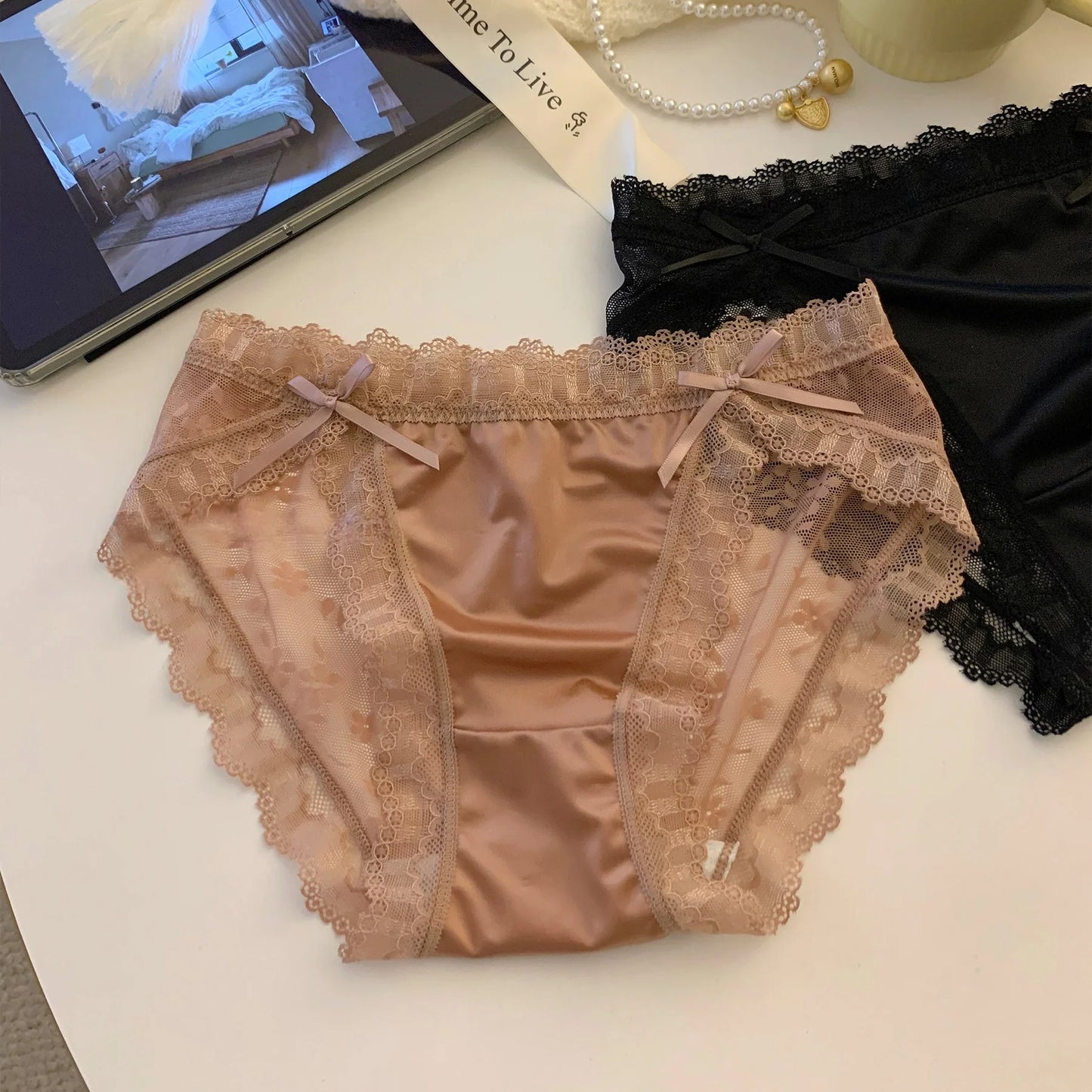 Ladies' underwear | lace satin sexy charming young girl low waist pure desire bowknot